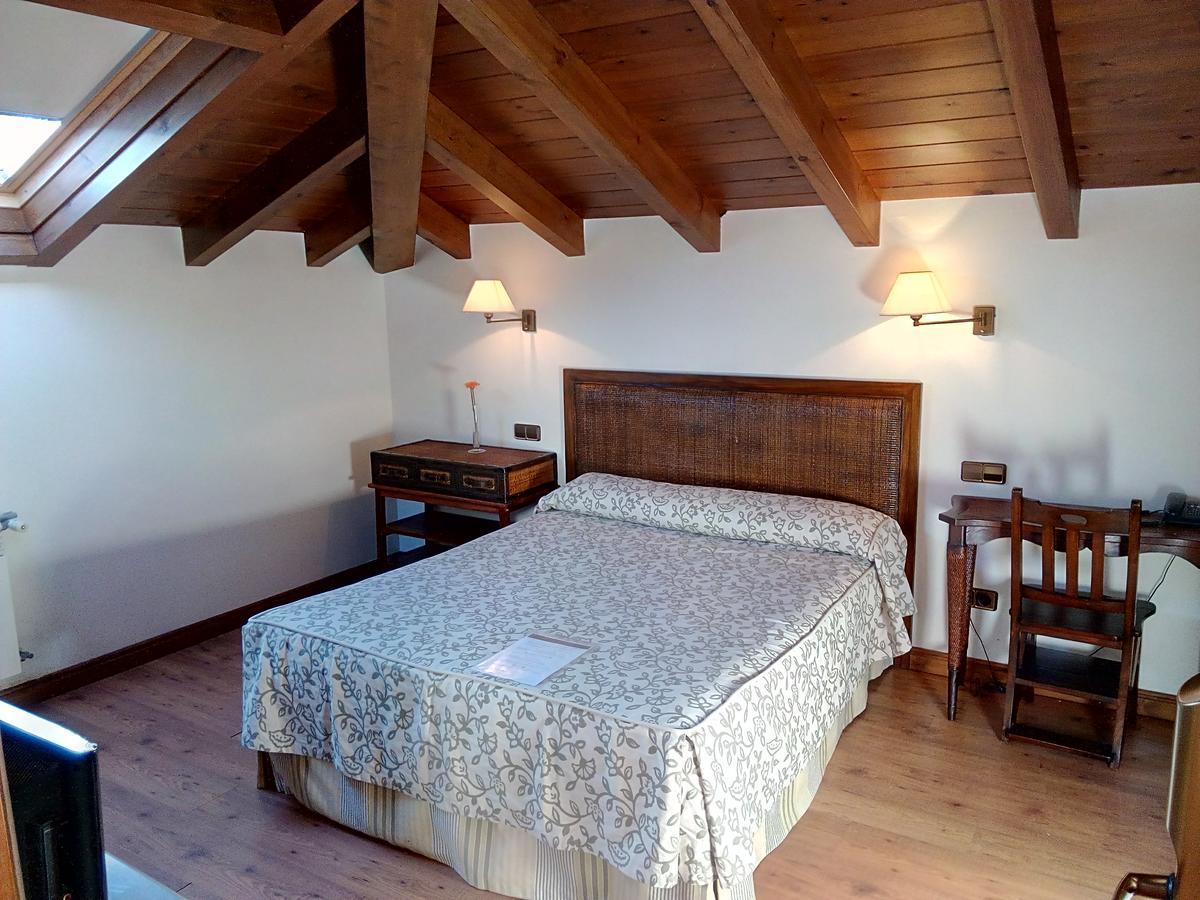 Hotel Aldama Golf Quintana de Llanes Exteriör bild